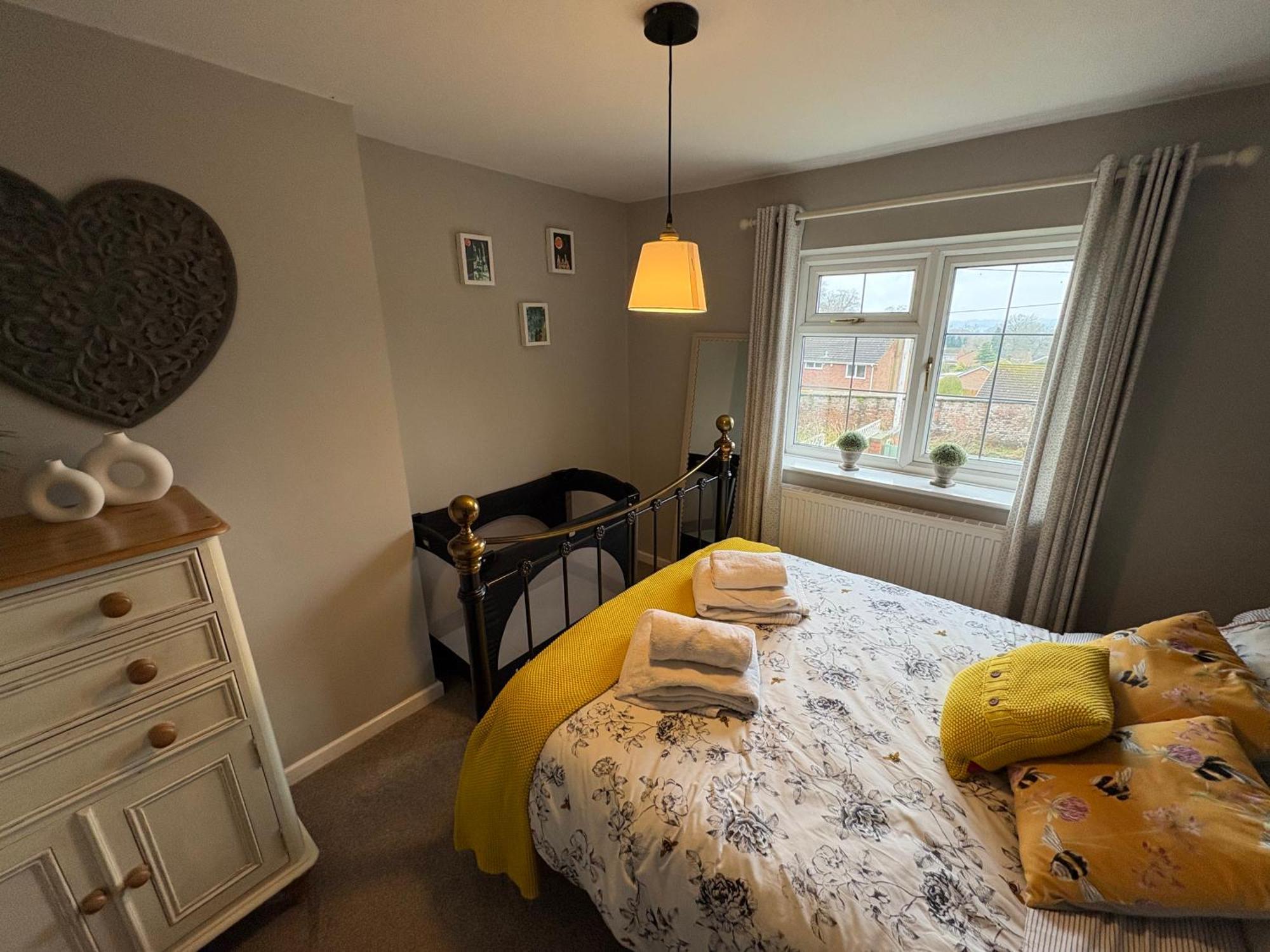 Fitzherbert Cottage Swynnerton ภายนอก รูปภาพ